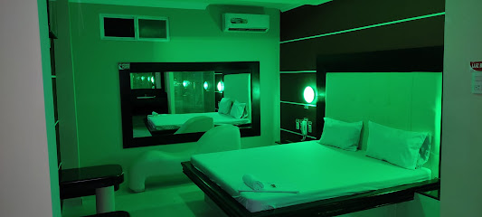 AF1QipMPUedMDk8xrurxSaqGKgPFb3KmP8Y6ItUYuac9w533 h240 k no