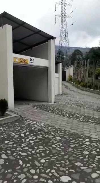 AF1QipMablE0RuKoDSPgmyjigXsvk qXnssKz xinGc6w408 h741 k no