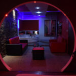Eggoos Motel - Loja 7 AF1QipPkNNSOggynb58hCALsYFE5ypl9CyNFuzsPo6LAw408 h266 k no